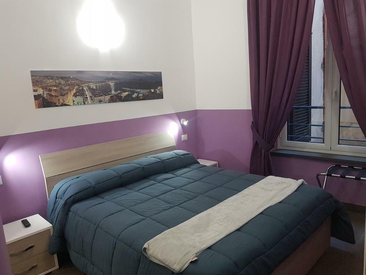 Bed and Breakfast Gradoni Di Chiaia Twenty Three Neapol Exteriér fotografie